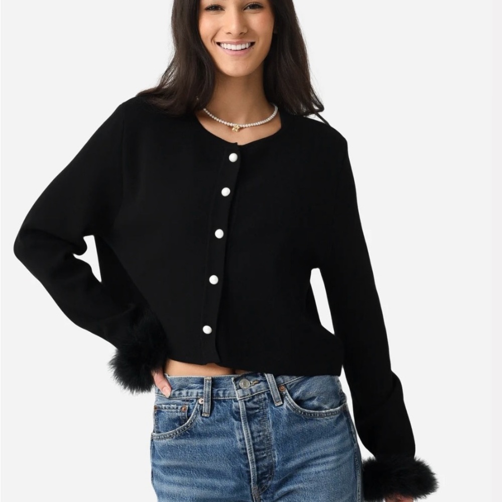 Sleeper Cardigan | Detachable Feather Cuff Knit